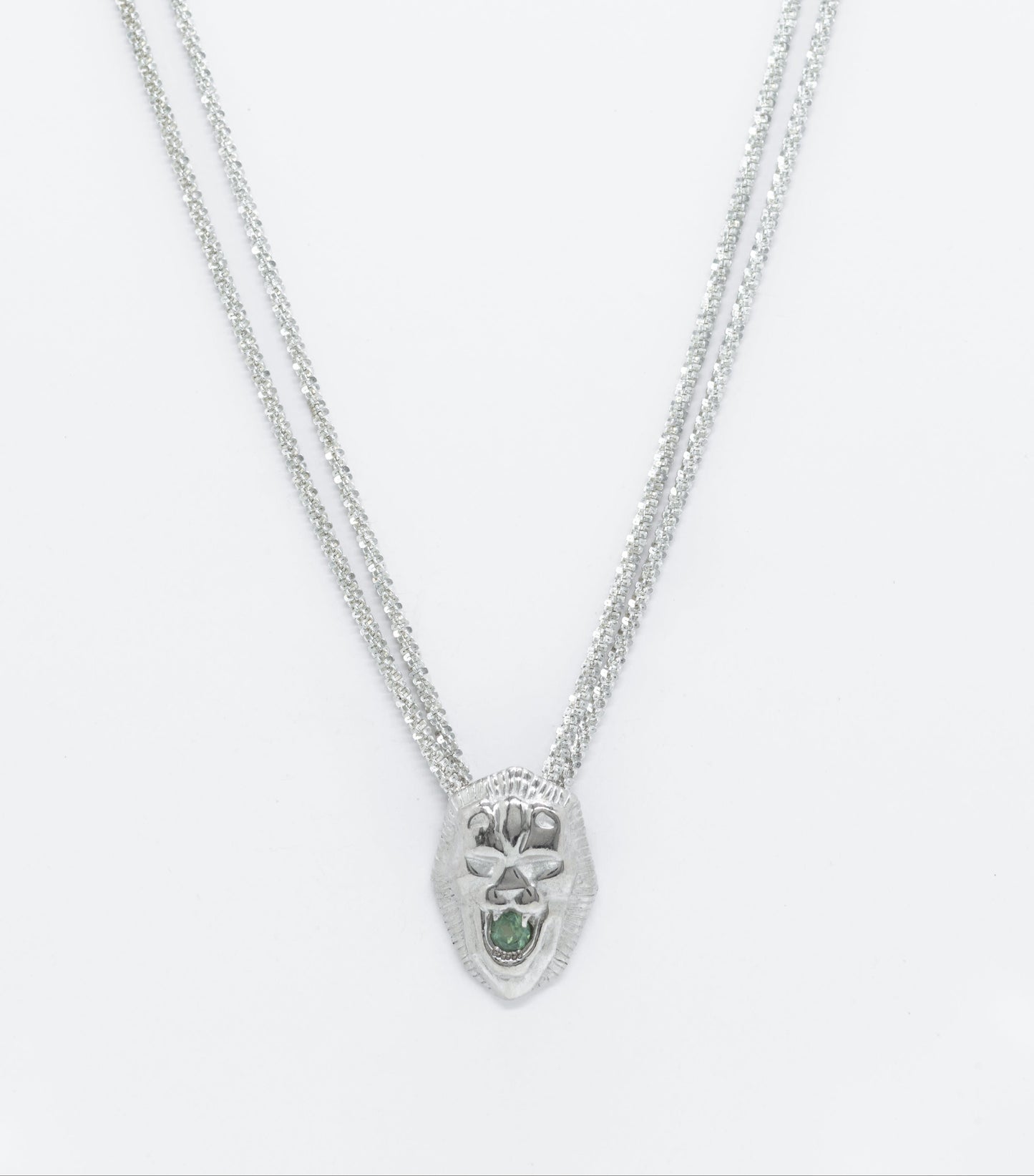 LEON NECKLACE