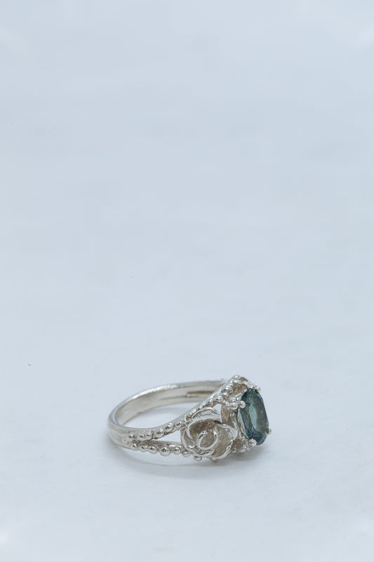 VINTAGE ROSA RING