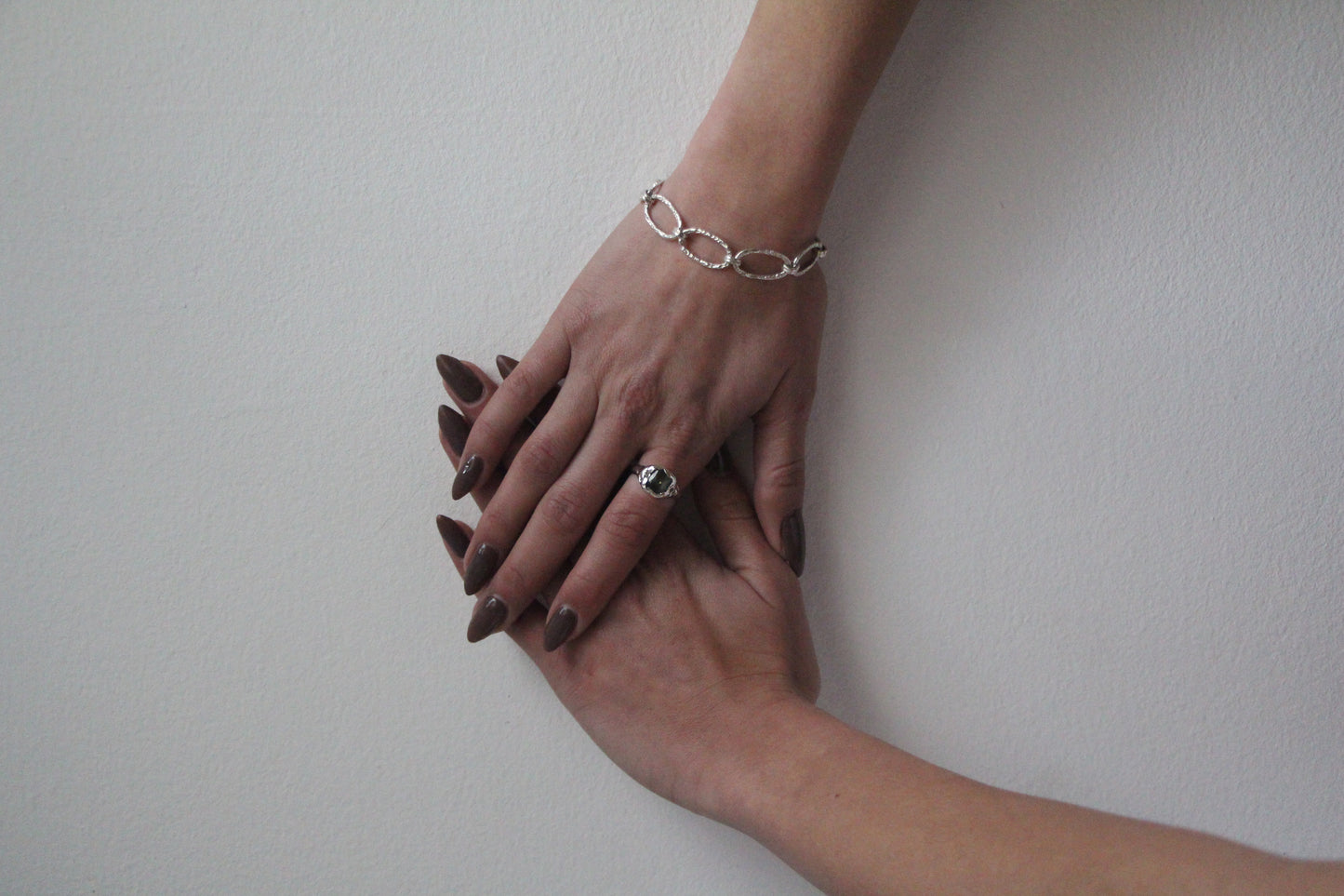 FLOW CHAIN BRACELET