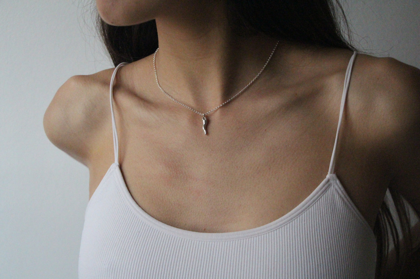 CHILI NECKLACE