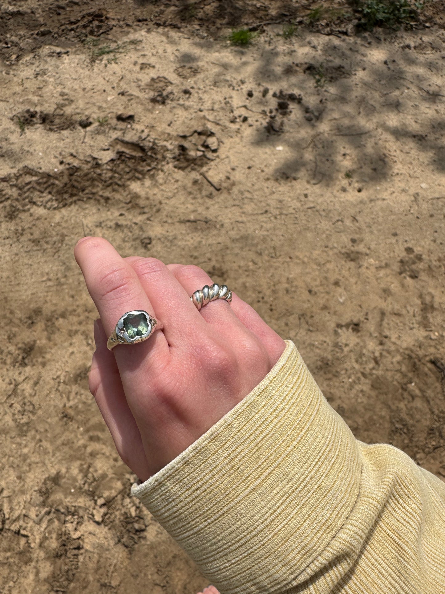 POOL OF JOY RING