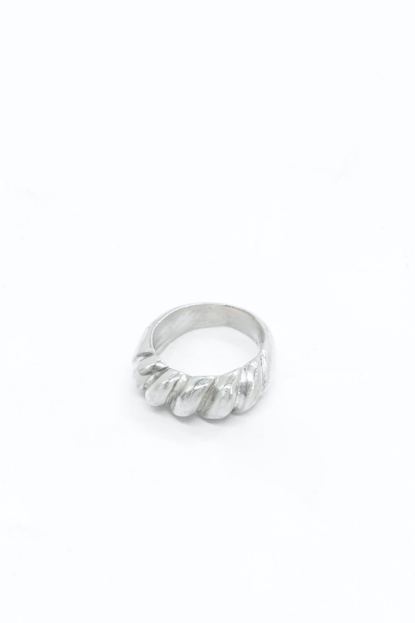 BRAID RING