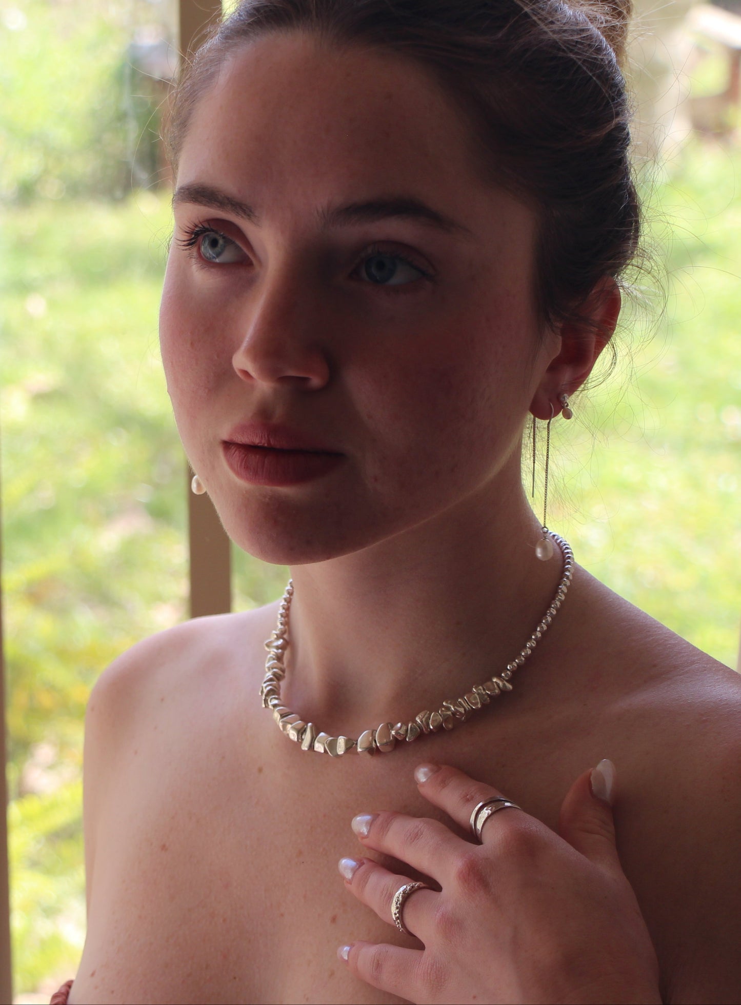 HANG EARRINGS