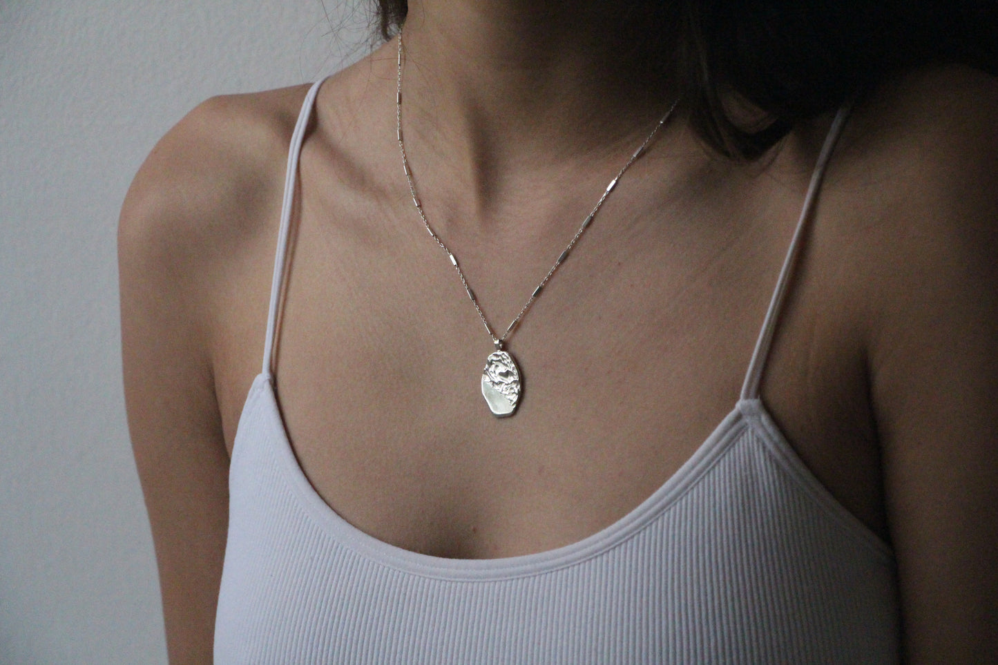 SHORELINE NECKLACE