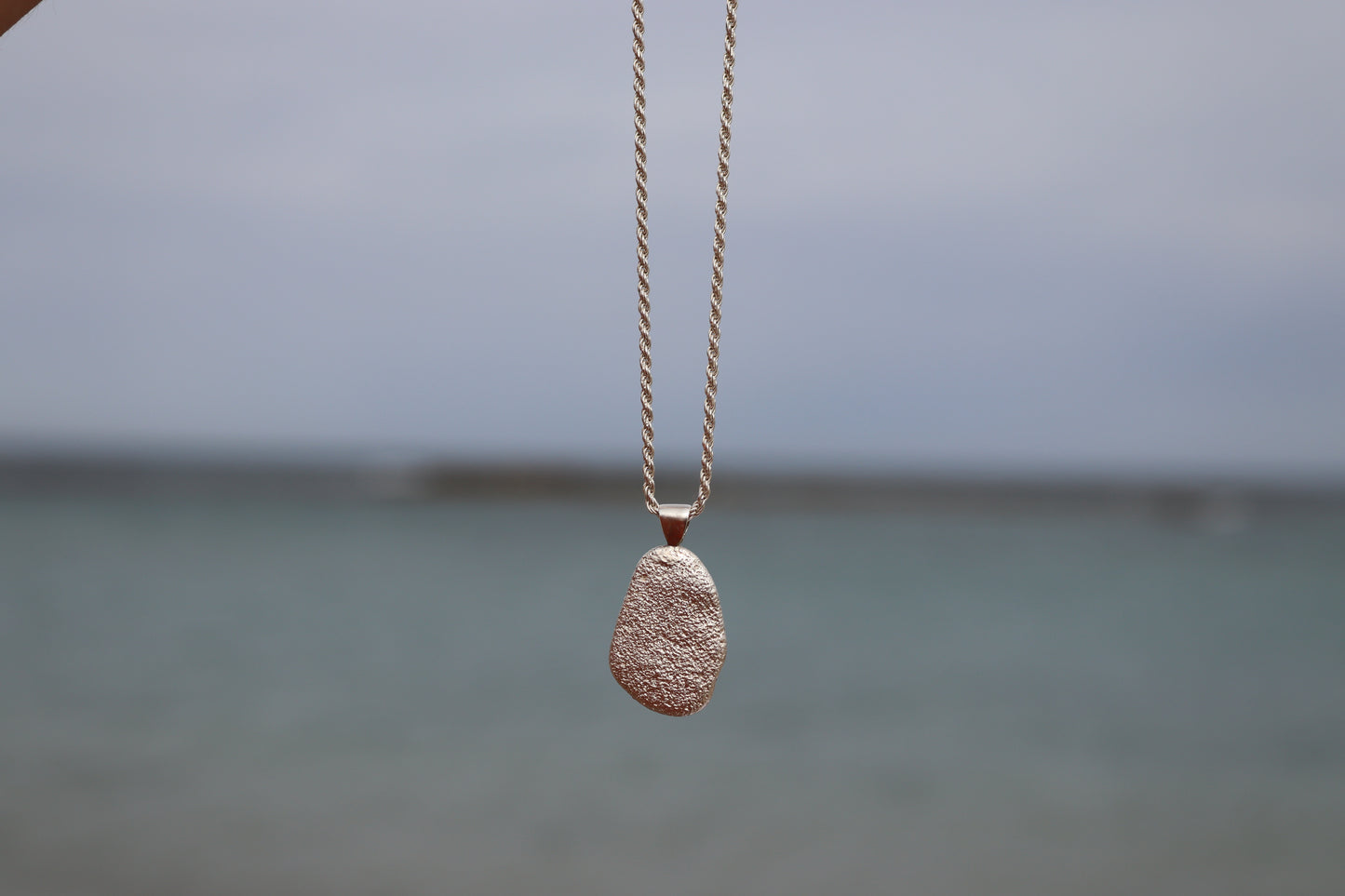 MOONSTONE NECKLACE